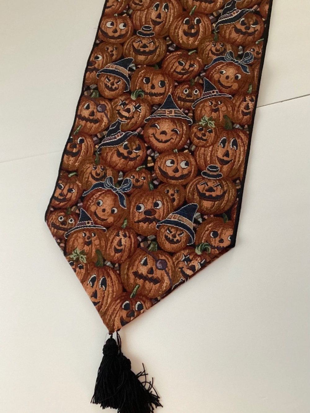 Vintage Halloween Fall Pumpkin Table Runner Long